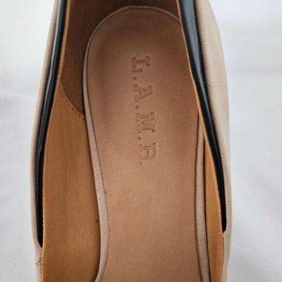 L.A.M.B. Tan Nude Black Leather Dice Pump sz 9M Minimalist Glam Y2K 2000s Basic - Picture 3 of 11